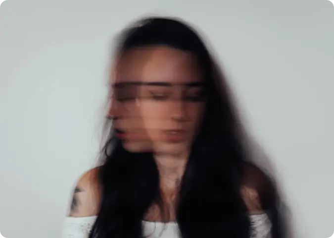 Тревога — это состояние, которое возникает в ответ на неизвестность или возможную опасность